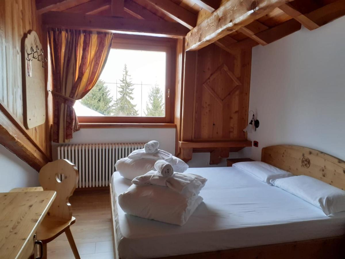 פולגרידה Hotel Dal Bracconiere מראה חיצוני תמונה